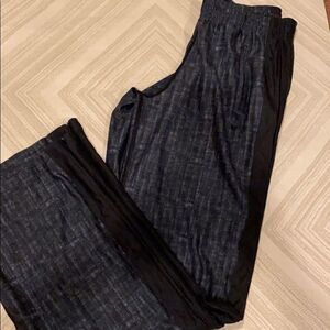 WITH Wide-leg Causal Denim Looking Pants